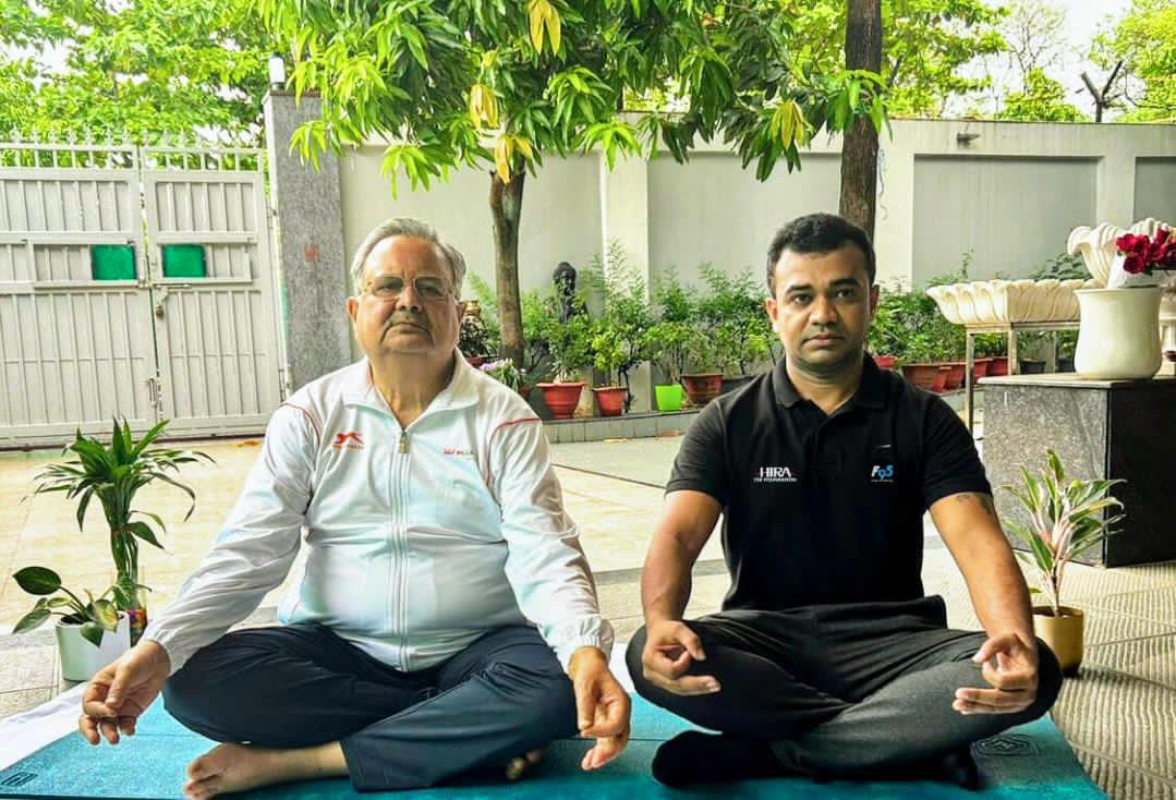 HIRA CSR Health Drive at industrial plant for worker wellness